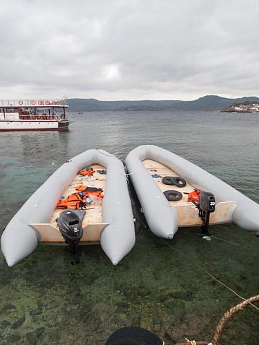 Palios, Lesbos Island, Mediterranean Sea
<p>Secured inflatables of refugees on their way from Turkey to Lesbos Island, along the shoreline between Molyvos to Skala</p><p>beach, coast, Greece, inflatable, Lesbos, Mediterranean, Molyvos, Molivos, refugees, Skala, shore, <br /></p>
Coastal Landscape, Shipping/Harbour, Island, Public area/Beach, Geography - Temperate
© Wolf Wichmann